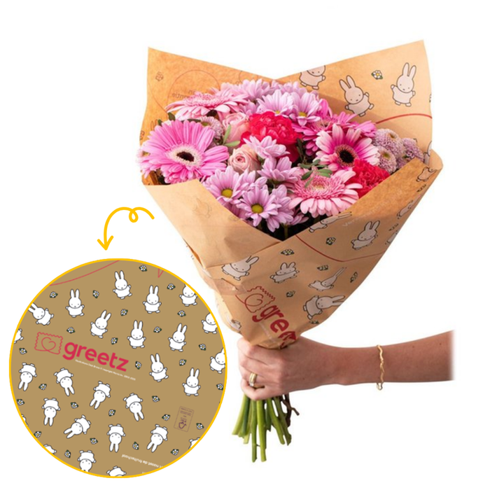 Boeket Zacht Roze in Nijntje cadeaupapier