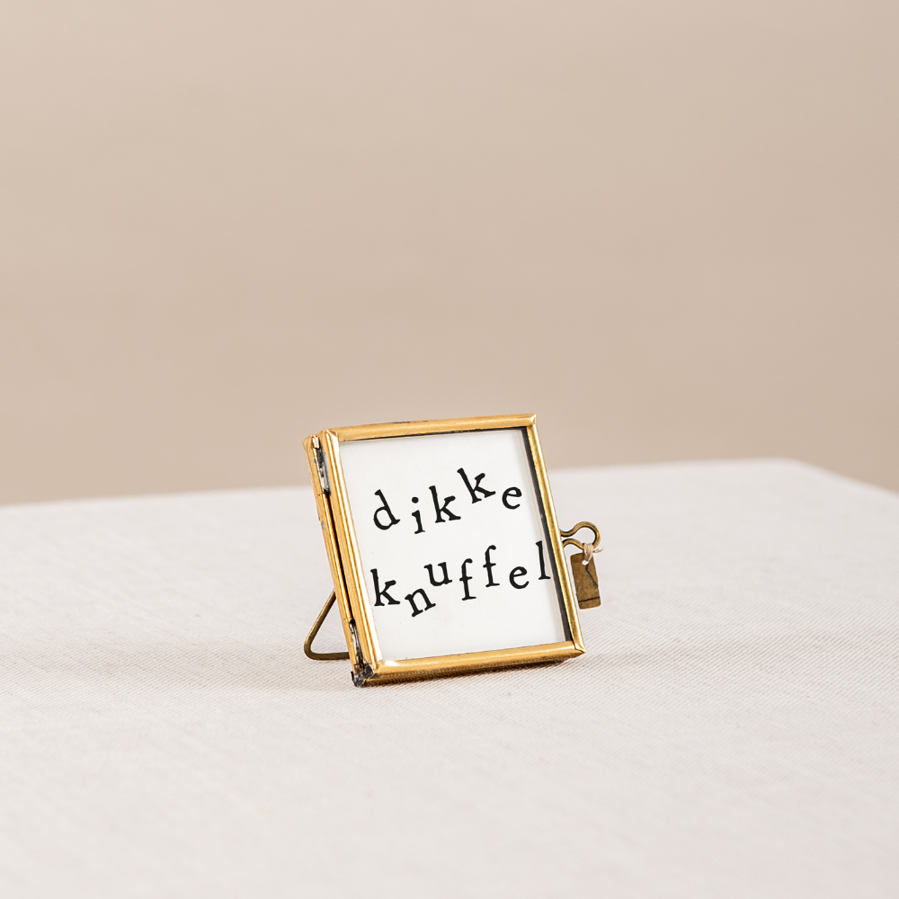 IKPAKJEIN Dikke knuffel staand lijstje Letterbox Gifts