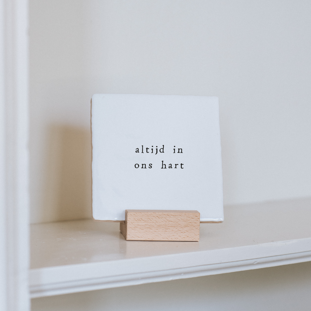 IKPAKJEIN Altijd in ons hart tegeltje Letterbox Gifts