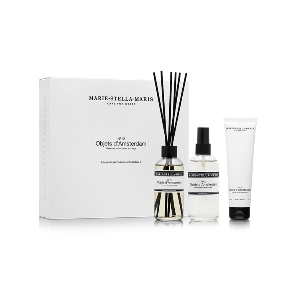 Relaxing Bathroom Essentials Objets d