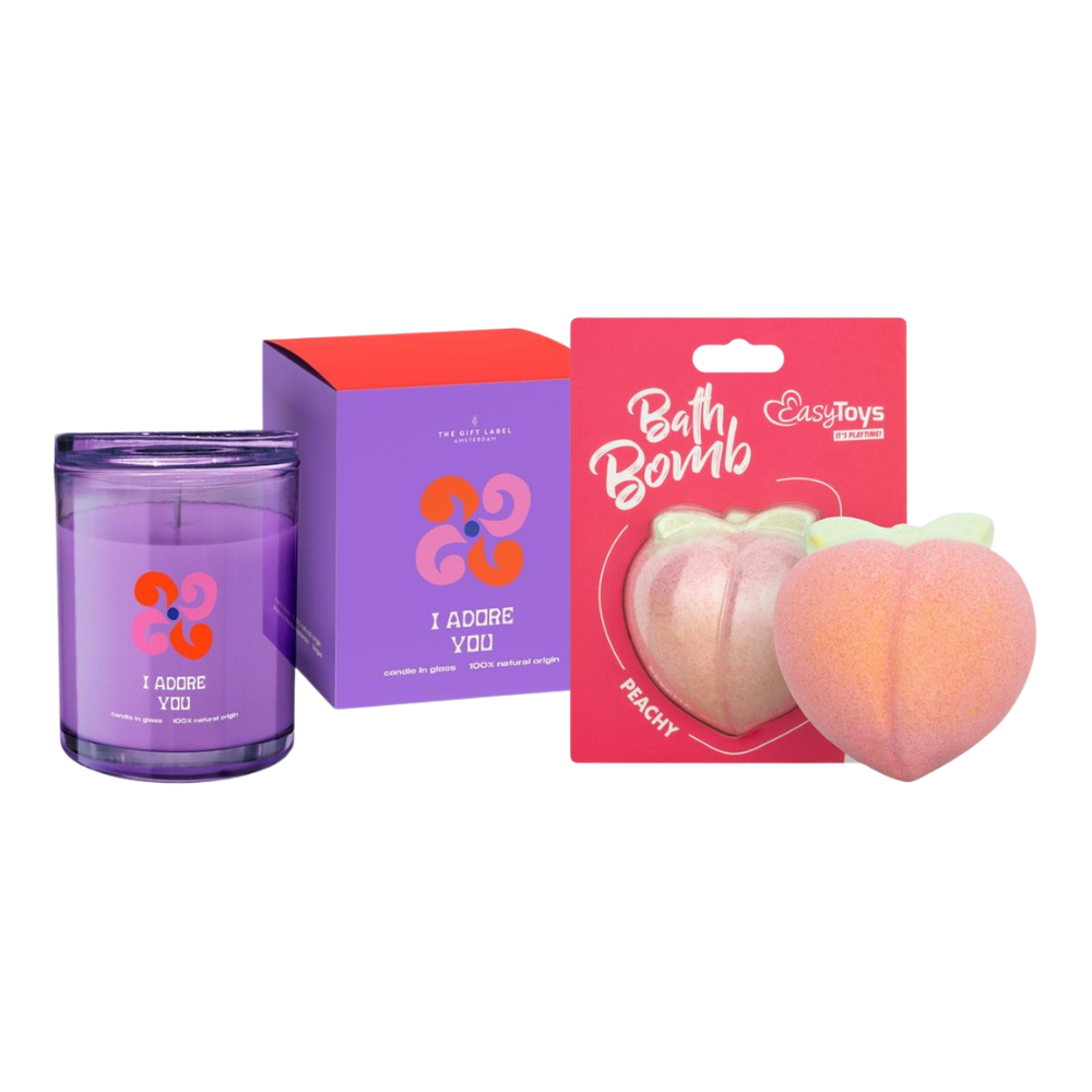 EasyToys - Badbruisbal - Peachy - Geurkaars - I Adore you Wooncadeaus The Gift Label
