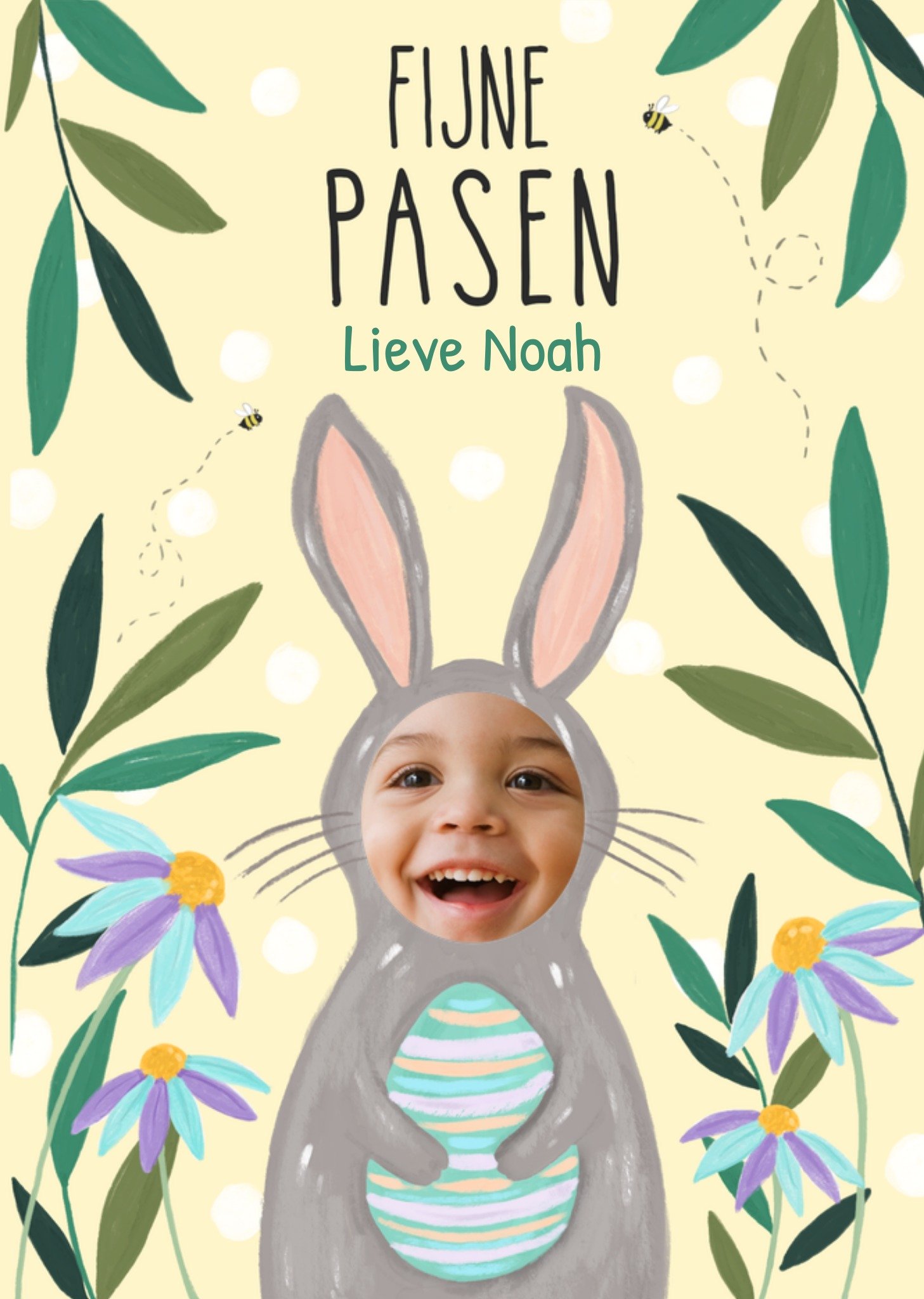Paaskaart Fijne Pasen Konijnen kostuums Aanpasbare foto enn tekst Kaart Greetz