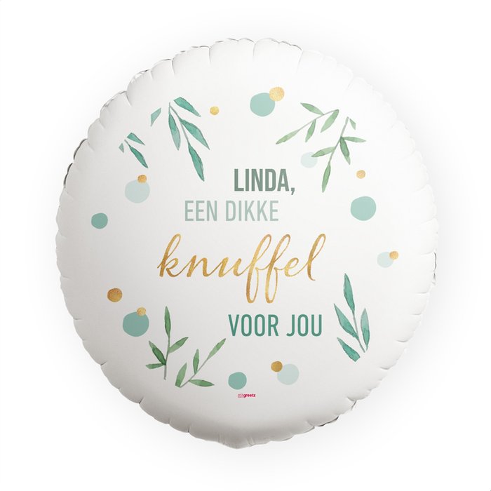 Ballon 'Een dikke knuffel voor jou met eigen naam'