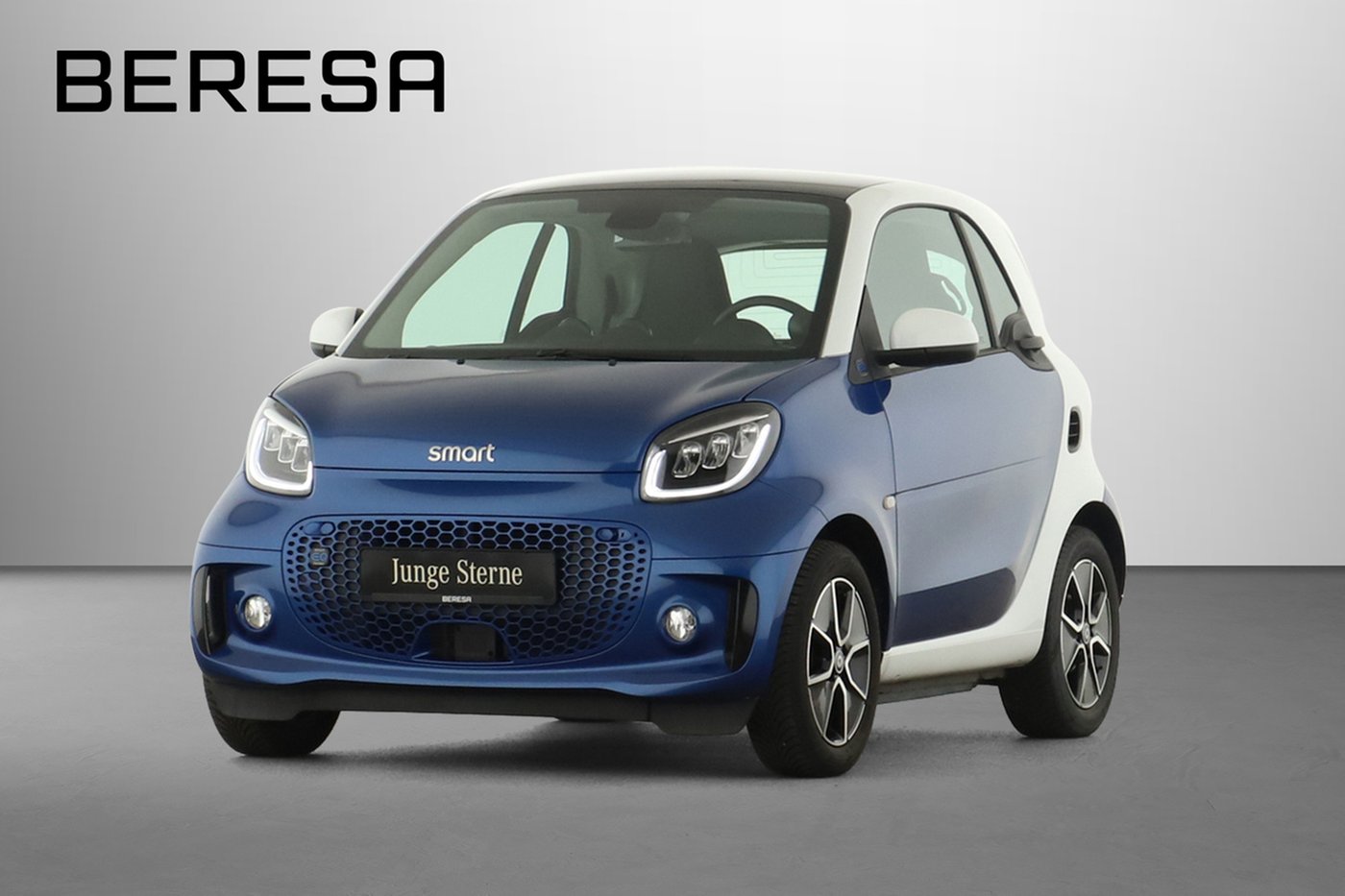 Smart fortwo EQ passion Exclusive Pano SHZ LED
