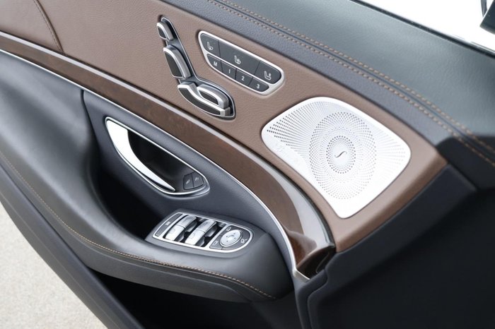 Mercedes-Benz S 560 4M Standhz Pano Sitzklima Distronic HUD