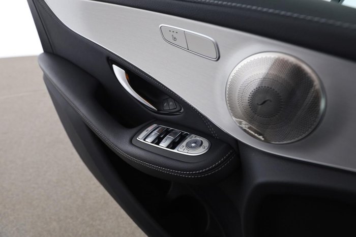 Mercedes-Benz GLC 300 de 4M Leder AHK Distronic Burmester LED