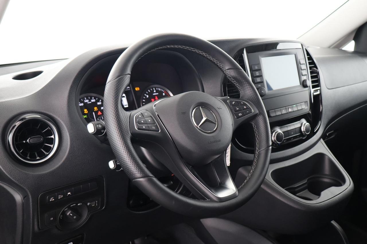 Mercedes-Benz Vito 116 CDI Kombi Tourer Lang 4MATIC Distronic