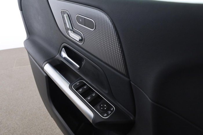 Mercedes-Benz B 200 4M Progressive Standhz AHK Kamera LED