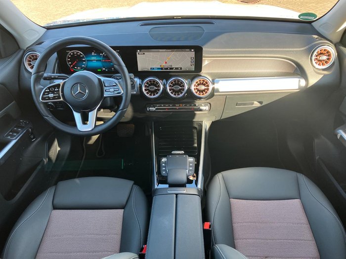 Mercedes-Benz EQB 350 4M Electric Art Pano 19 Zoll Lenkradhz