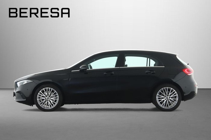 Mercedes-Benz A 250 e Style Pano.-Dach Ambiente LED 18 Zoll