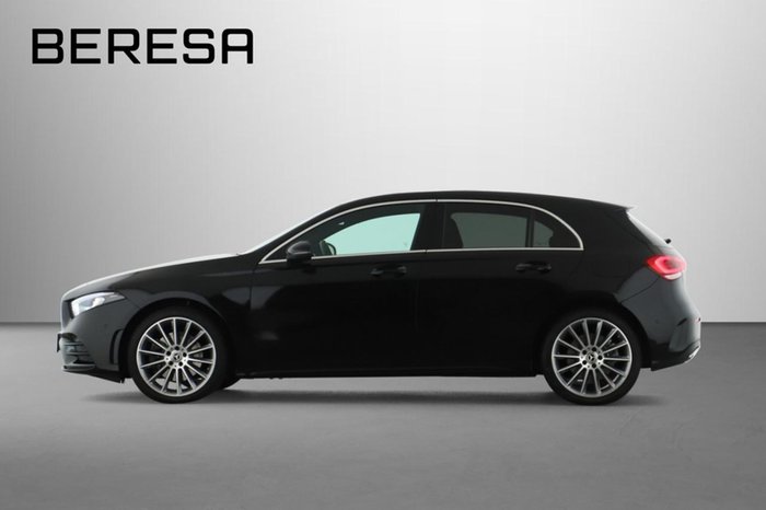Mercedes-Benz A 250 e AMG MBUX Kamera Einparkhilfe
