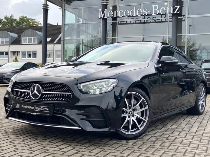 Mercedes-Benz E 200 Coupé AMG Burmester getöntes Glas 19 Zoll