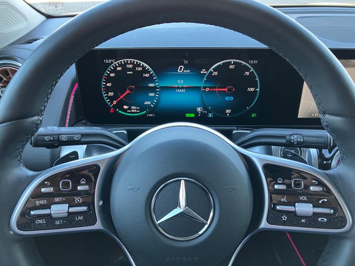 Mercedes-Benz EQB 350 4M Electric Art Pano 19 Zoll Lenkradhz