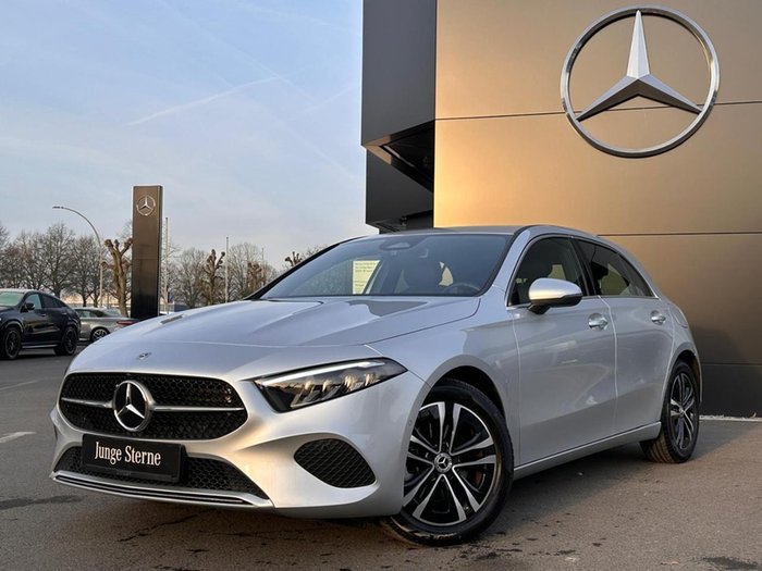 Mercedes-Benz A 180 Progressive LED Kamera Winter Metallic