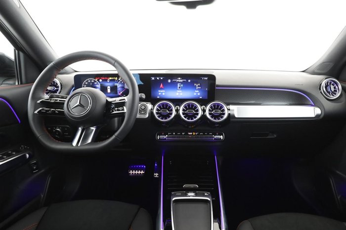 Mercedes-Benz GLB 180 AMG Kamera MBUX Navi AUT AHK LED SHZ