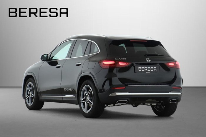Mercedes-Benz GLA 180 AMG Distronic Kamera MBUX Navi AUT AHK