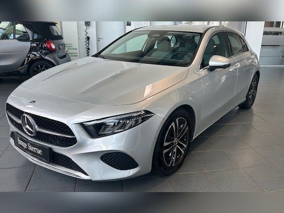 Mercedes-Benz A 180 Progressive LED Winter Metallic 360 Grad