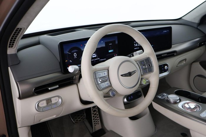 Genesis GV60 Sport Plus Elektro 4WD Volldigital el.Heck
