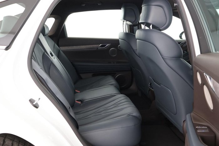 Genesis G80 Luxury Electrified 4WD Volldigital Memory