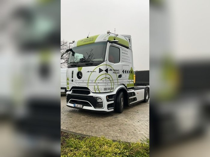 Mercedes-Benz 1851 LS ProCabin BE 1851