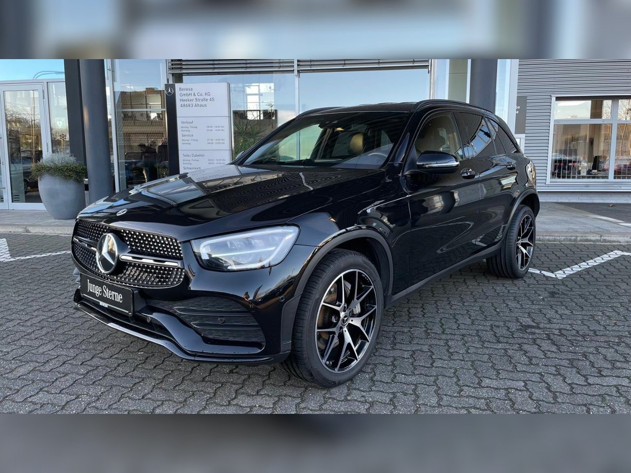 Mercedes-Benz GLC 300 de 4M AMG Night *AHK* LED Kamera 20 Zoll