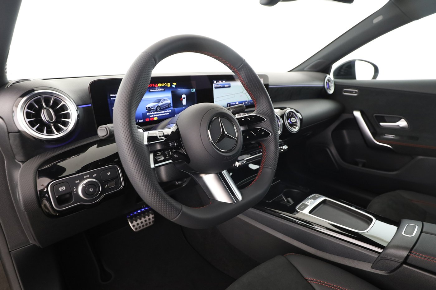 Mercedes-Benz A 250 e AMG Night Kamera MBUX Navi AUT LED SHZ
