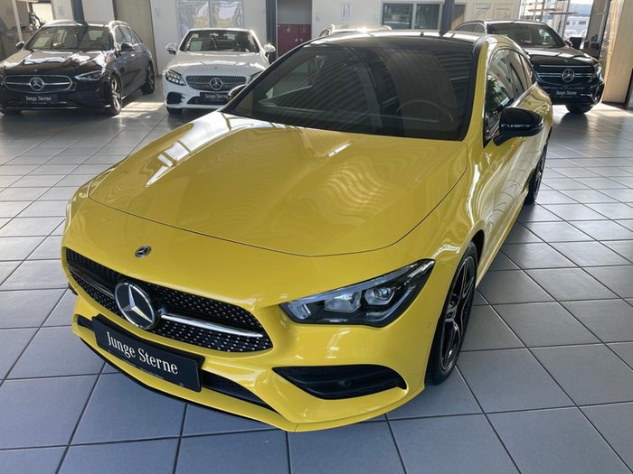 Mercedes-Benz CLA 200 SB AMG Night Pano AHK Kamera Ambiente