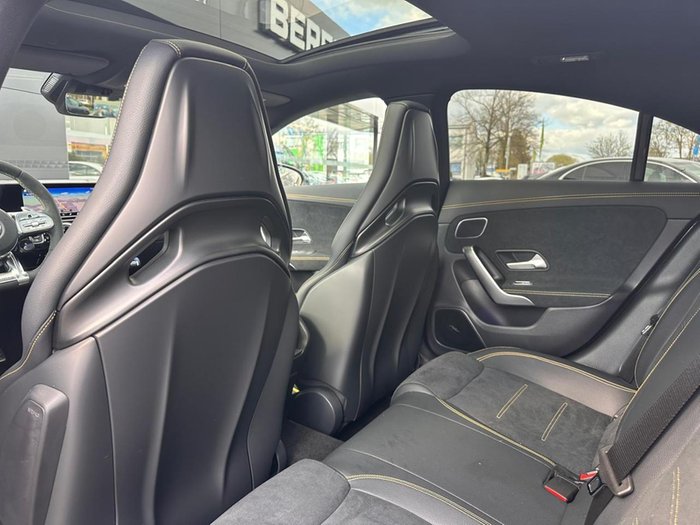 Mercedes-Benz CLA 45 AMG S 4M+ Perf. Sitze Aero Drivers Pano