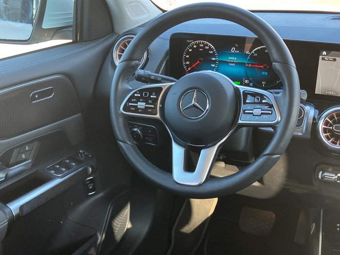 Mercedes-Benz EQB 350 4M Electric Art Pano 19 Zoll Lenkradhz