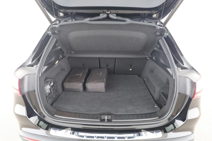 Mercedes-Benz EQA 250 Progressive MBUX SHZ LED el.Heck Kamera