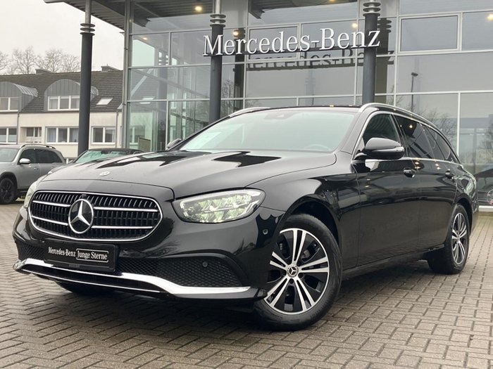 Mercedes-Benz E 200 d T Avantgarde *AHK* getöntes Glas 360