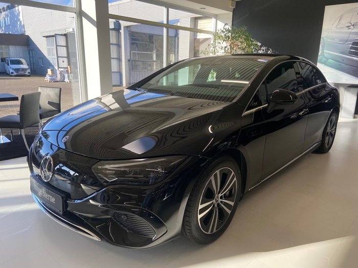 Mercedes-Benz EQE 350 Electric Art Hinterachslenkung AHK 360