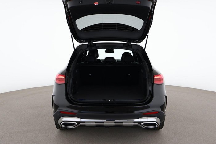 Mercedes-Benz GLC 220 d 4M AMG Pano AHK Distronic Kamera