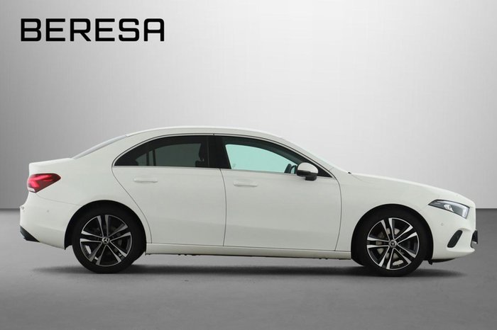Mercedes-Benz A 200 Limousine Progressive MBUX SHZ LED AUT