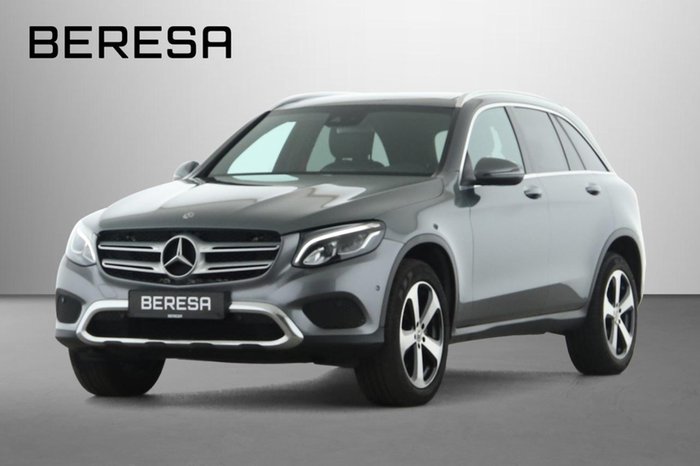 Mercedes-Benz GLC 220 d 4M Exclusive Pano Kamera MBUX Navi