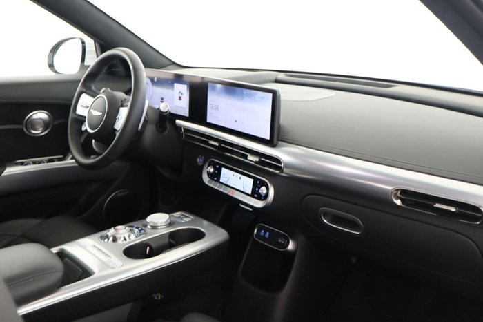 Genesis GV60 Sport Elektro 4WD Volldigital Massage LED