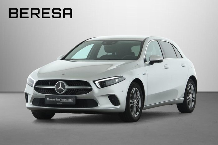 Mercedes-Benz A 250 e Progressive Distronic Sitzklima MBUX