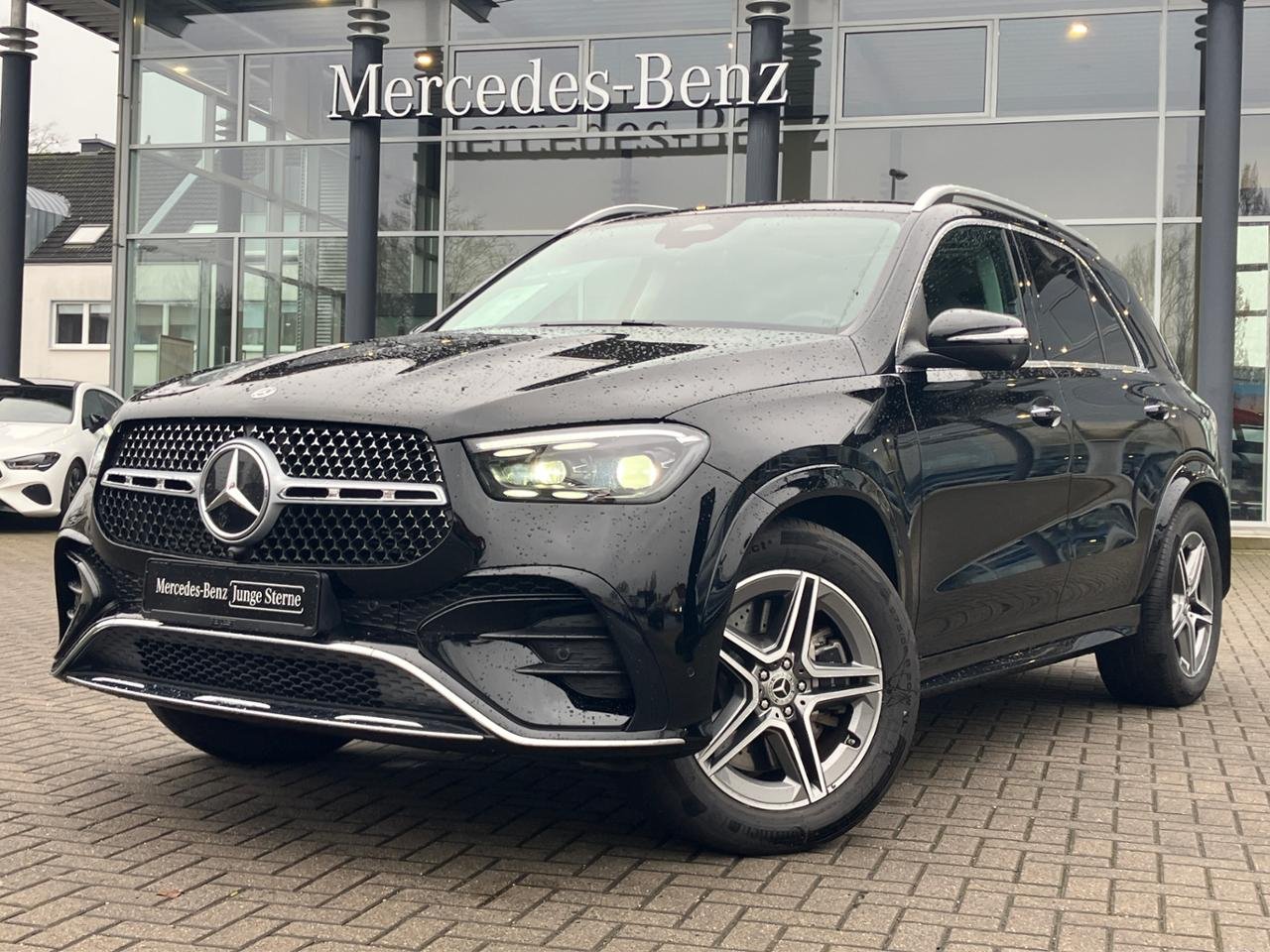 Mercedes-Benz GLE 450 4M AMG Pano *AHK* 20 Zoll Burmester 360