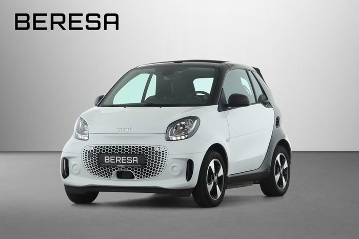 Smart fortwo cabrio EQ passion Sitzhzg Schnelllader