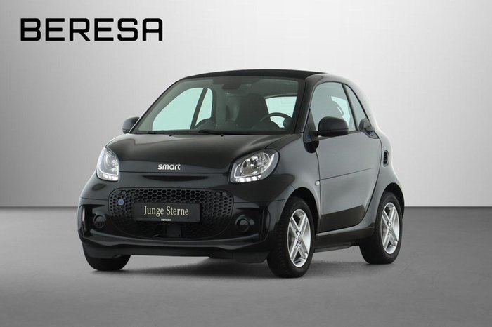 Smart fortwo EQ Sitzhz 22 kW Schnelllader 15 Zoll LMF