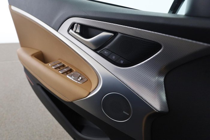 Genesis G70 Sedan 2.2D AWD Luxury Line Volldigital AUT