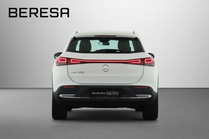 Mercedes-Benz EQA 250 Progressive MBUX SHZ LED el.Heck Kamera