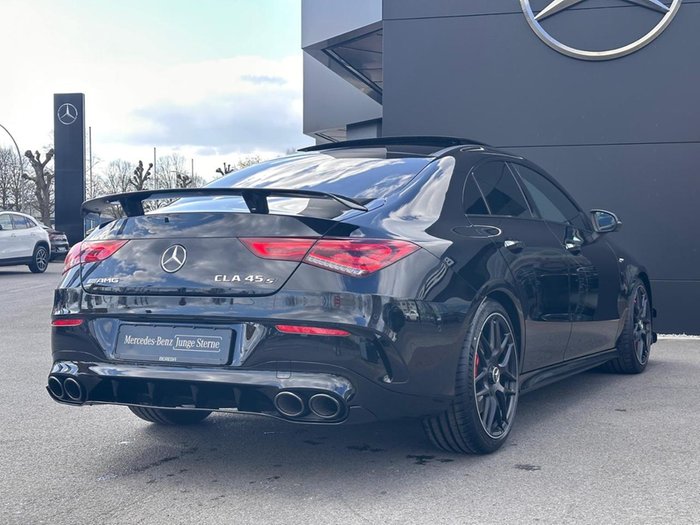 Mercedes-Benz CLA 45 AMG S 4M+ Perf. Sitze Aero Drivers Pano