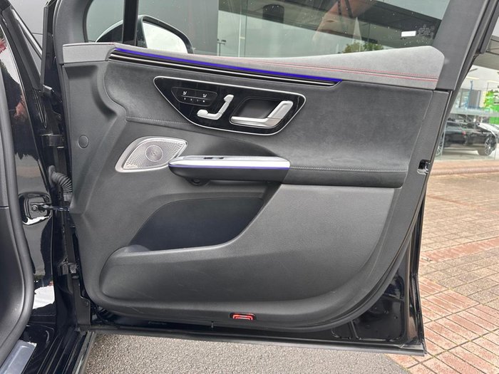 Mercedes-Benz EQE 53 AMG 4M+ SUV Hyperscreen Pano Sitzklima