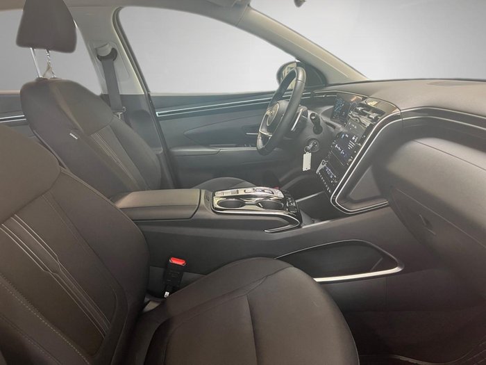 Hyundai Tucson 1.6 T-GDI PHEV Basis 4WD Volldigital AUT