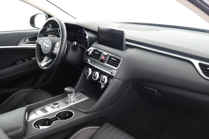 Genesis G70 Shooting Brake 2.2D AWD Luxury Line AUT LED