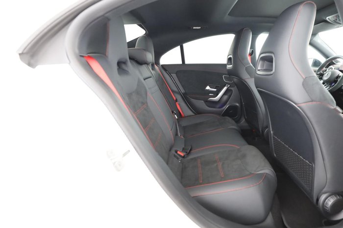 Mercedes-Benz CLA 45 AMG S 4M+ Night Drivers Pano Burmester