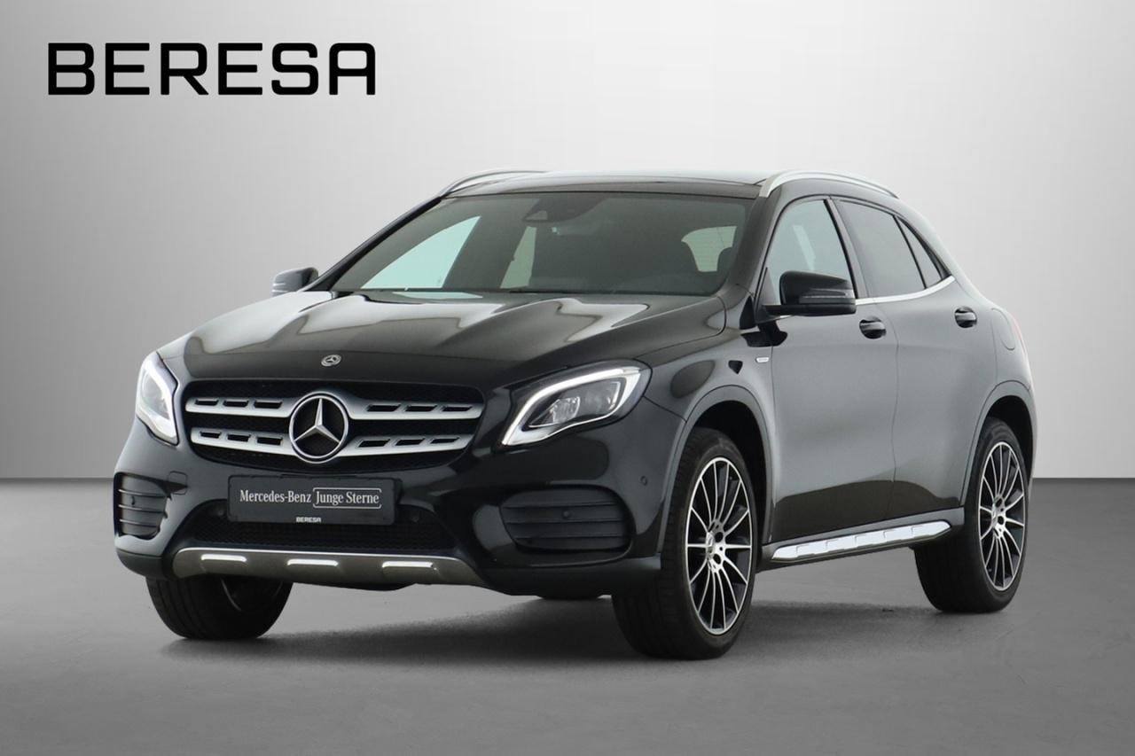 Mercedes-Benz GLA 220 4M AMG Pano Kamera Navi AUT LED SHZ