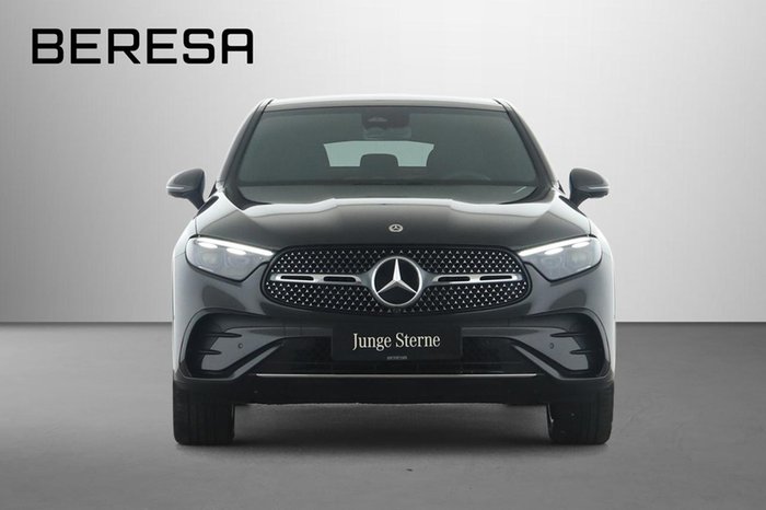 Mercedes-Benz GLC 300 4M Coupé AMG Pano AHK Leder 20 Zoll 360