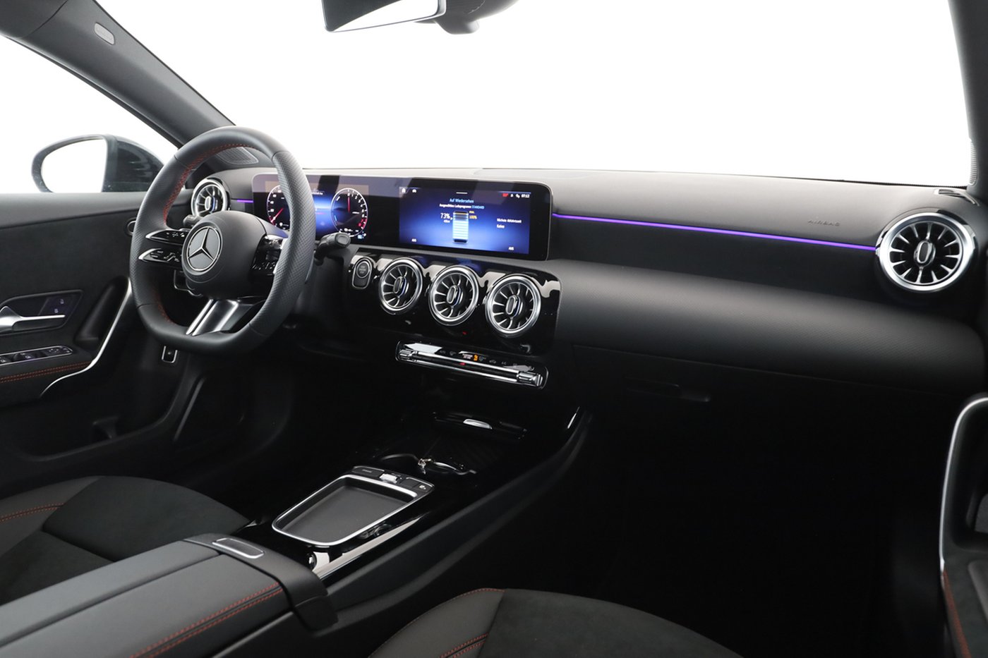 Mercedes-Benz A 250 e AMG Night Kamera MBUX Navi AUT LED SHZ